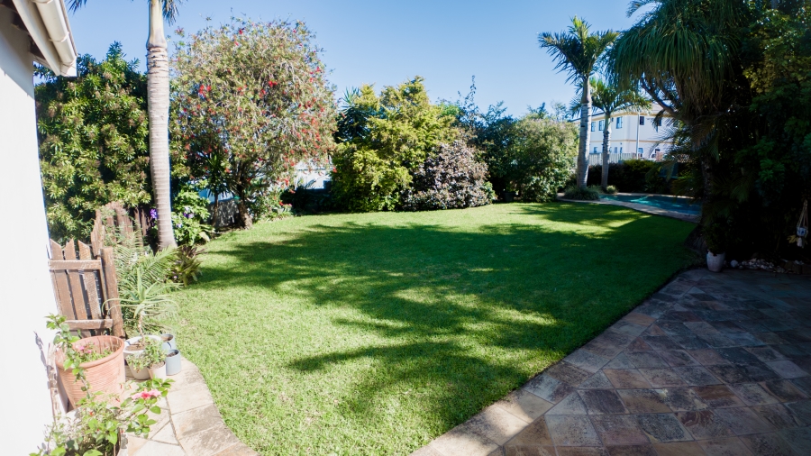 4 Bedroom Property for Sale in Blue Bend Eastern Cape